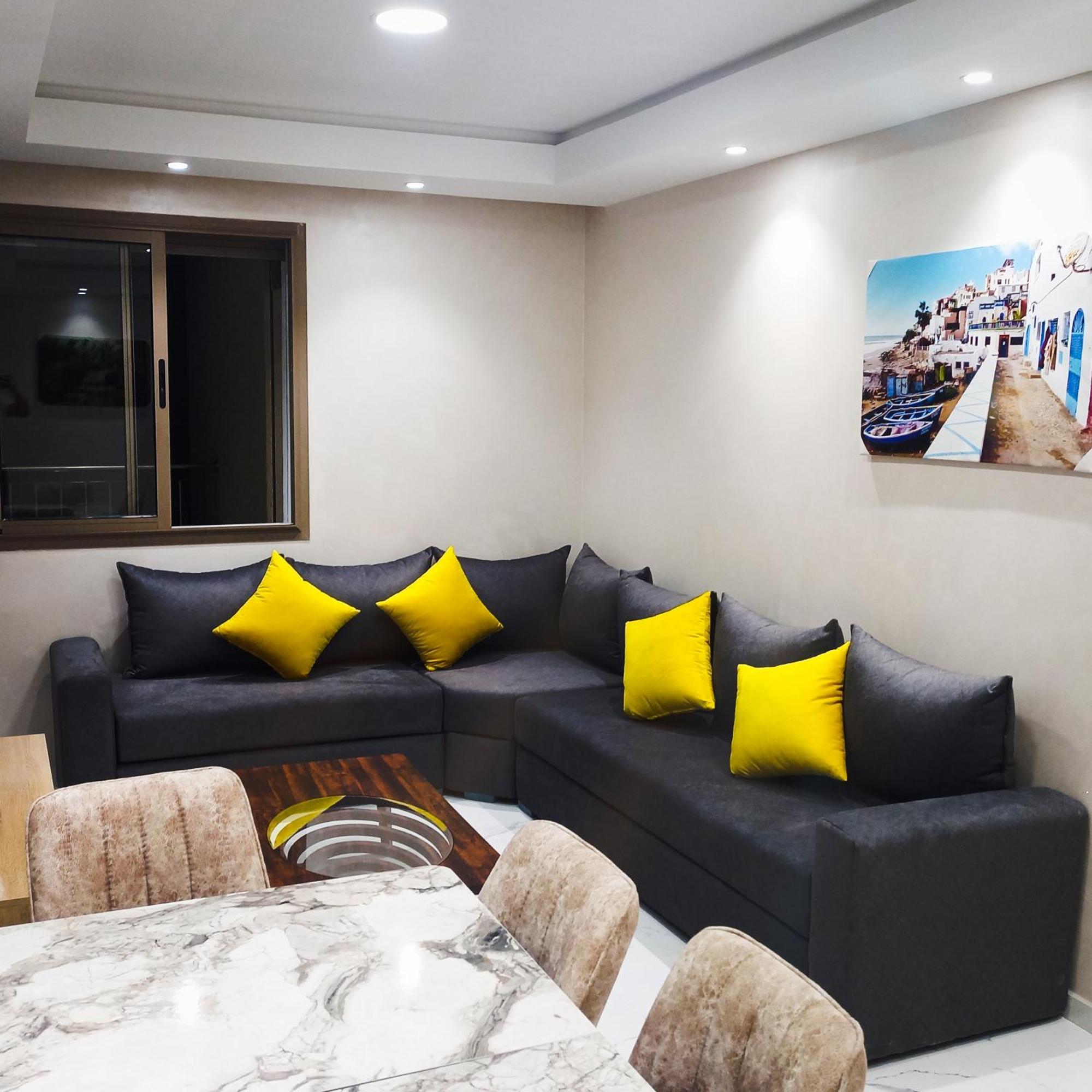 Apartment Super Totalement Neuf Et Climatise A Cote Du Centre Commercial Marjane M2 *